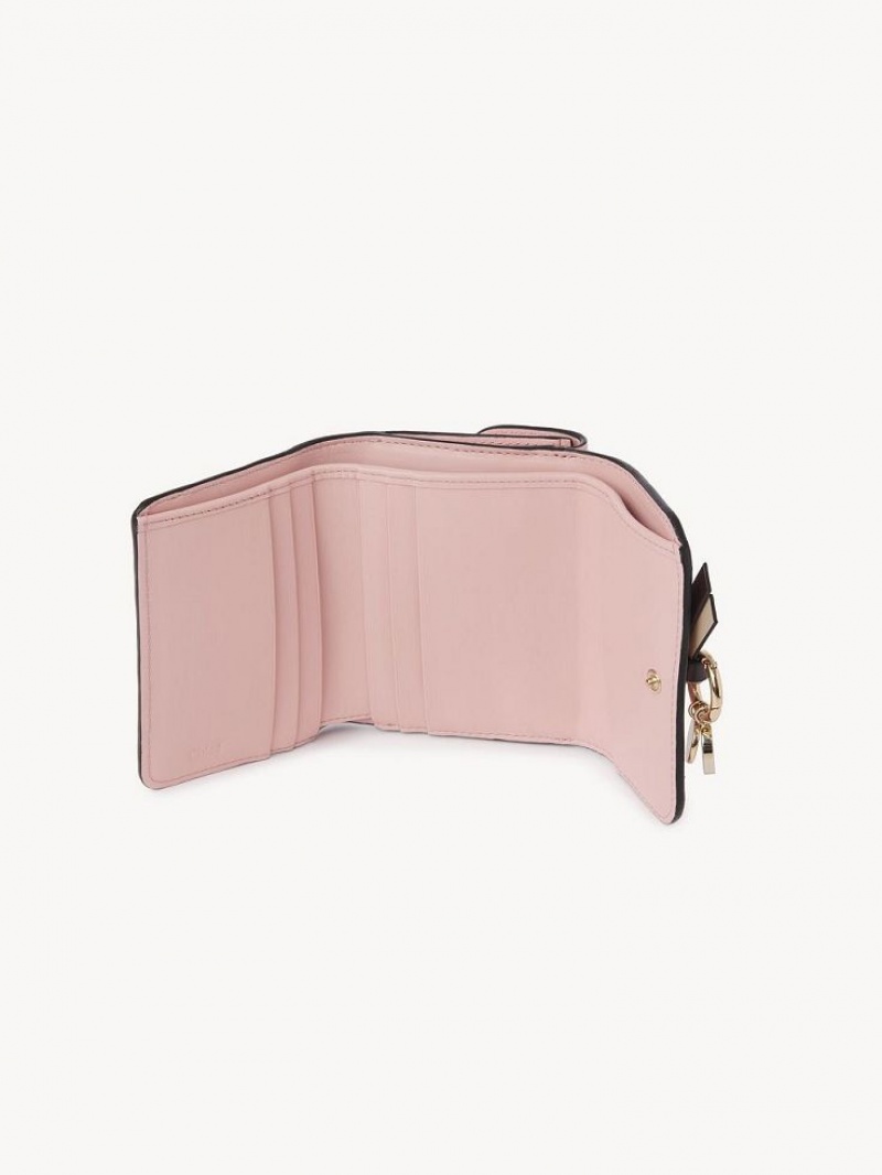 Chloe Alphabet Small Tri-fold Liten Plånbok Rosa | CHE-SR14287