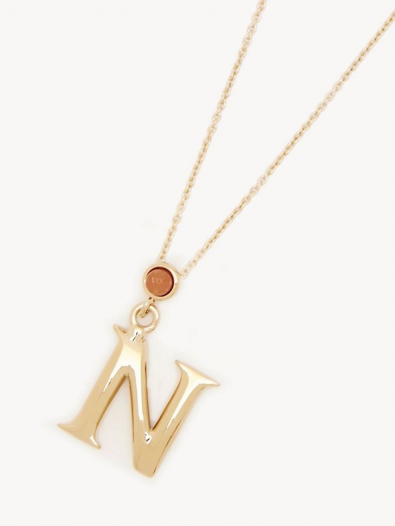 Chloe Alphabet With Pendant Halsband Guld | CHE-SR14342