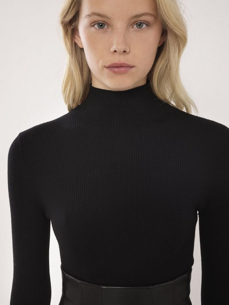 Chloe Fitted Mock-neck Tröjor Svarta | CHE-SR13903