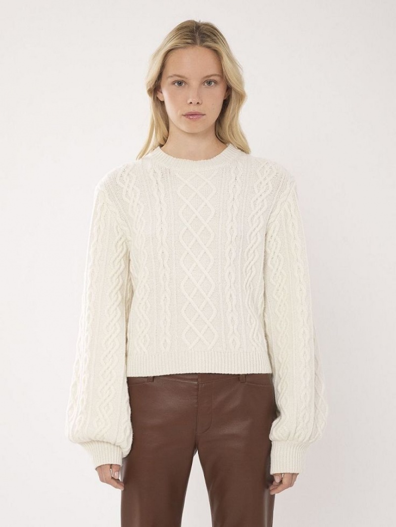 Chloe Generous Cable-knit Stickat Vita | CHE-SR13956