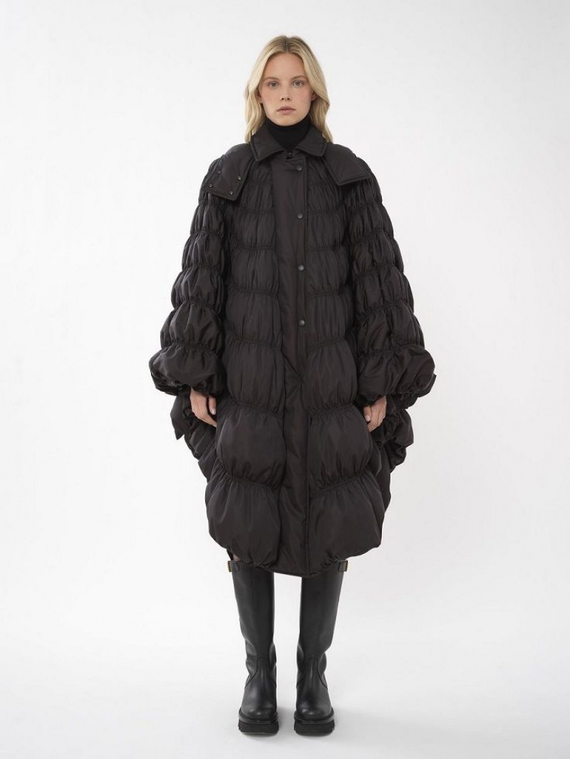 Chloe Ruched Puffer Cape Rockar Svarta | CHE-SR13815